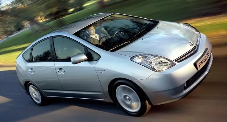 Dodatkowe odszkodowanie Toyota Prius II z 2009